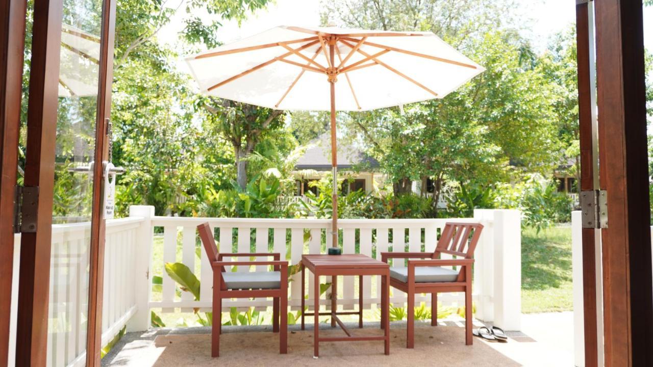 Treeya Lanta Hotel Ko Lanta Exterior foto